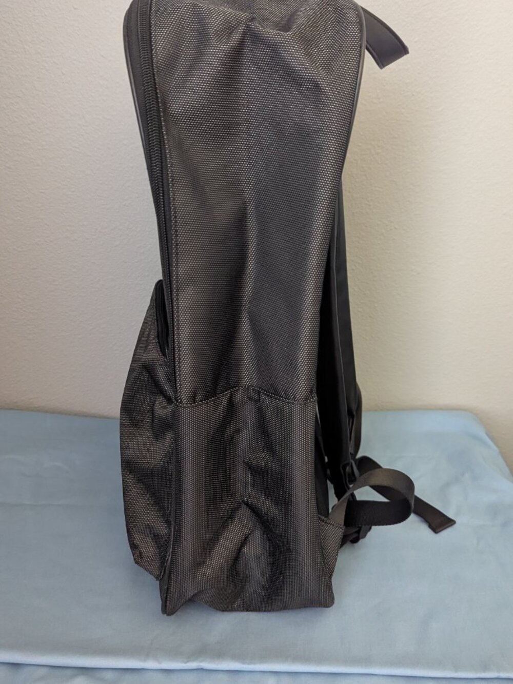 John Varvatos Backpack - Picture 4 of 8